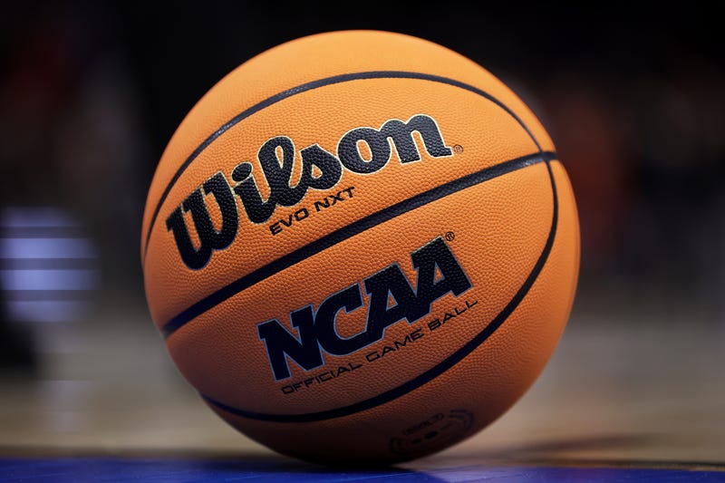 NCAA Men's game ball