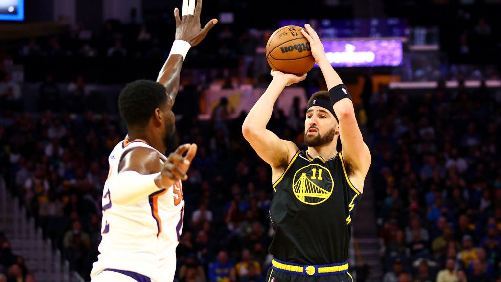 Steve Kerr says struggling Klay Thompson is 'forcing it' on offense