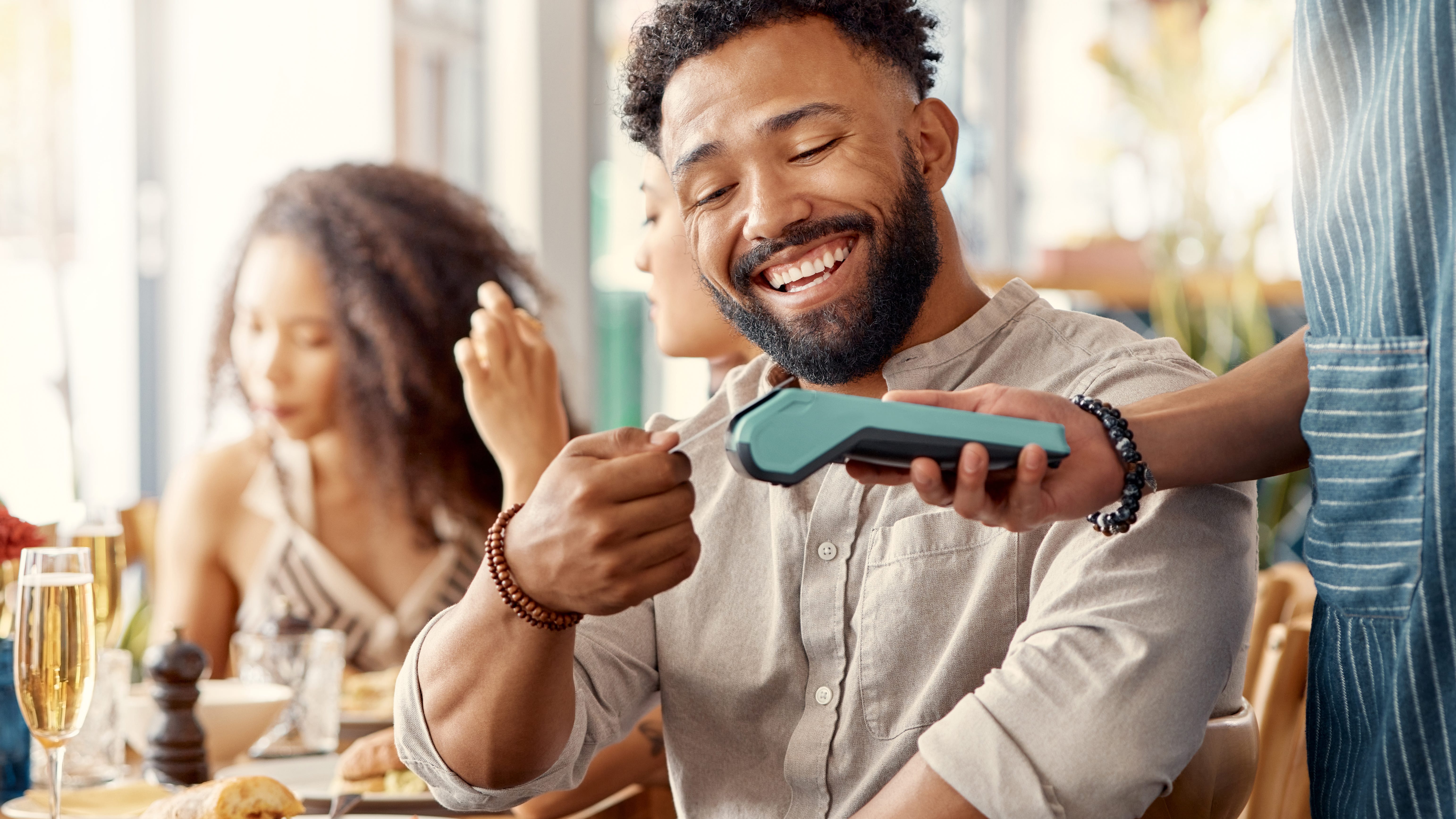 NJ bill prevents stores, restaurants from profiting off credit card fees