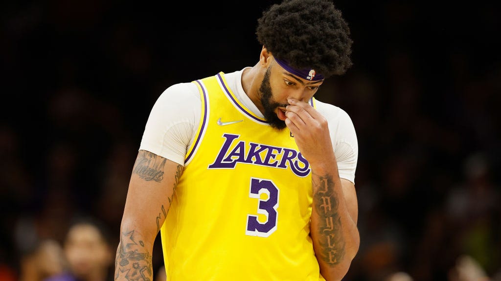 Pelicans savagely troll Anthony Davis, Lakers after playoff hopes crash