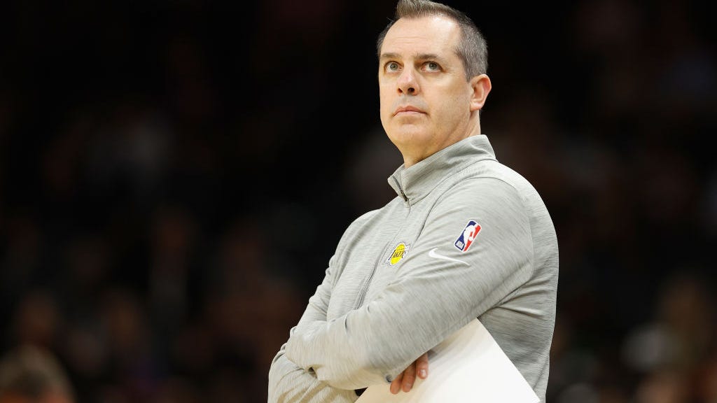 WATCH: Frank Vogel says he hadn't heard s*** about Lakers firing during awkward press conference