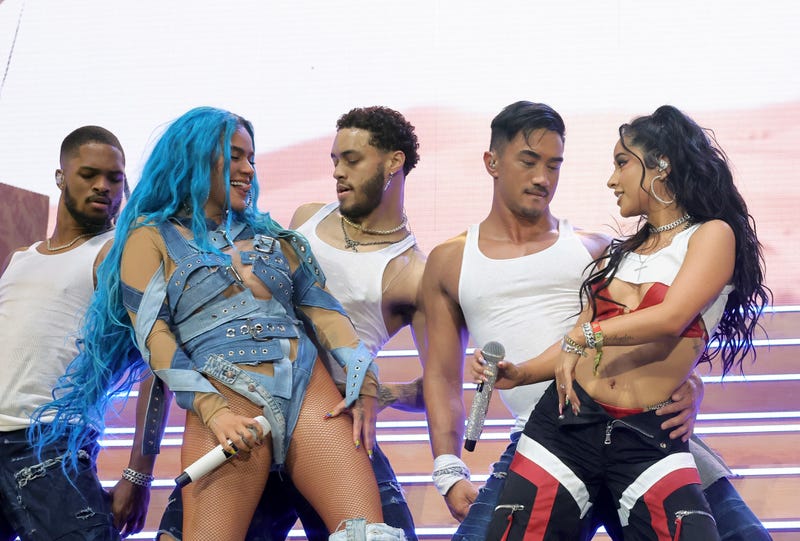 Karol G y Becky G en Coachella