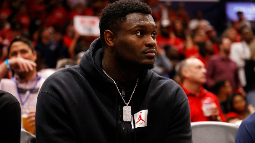 NBA Twitter is in awe of Zion Williamson's fit physique after hoop session with local kids