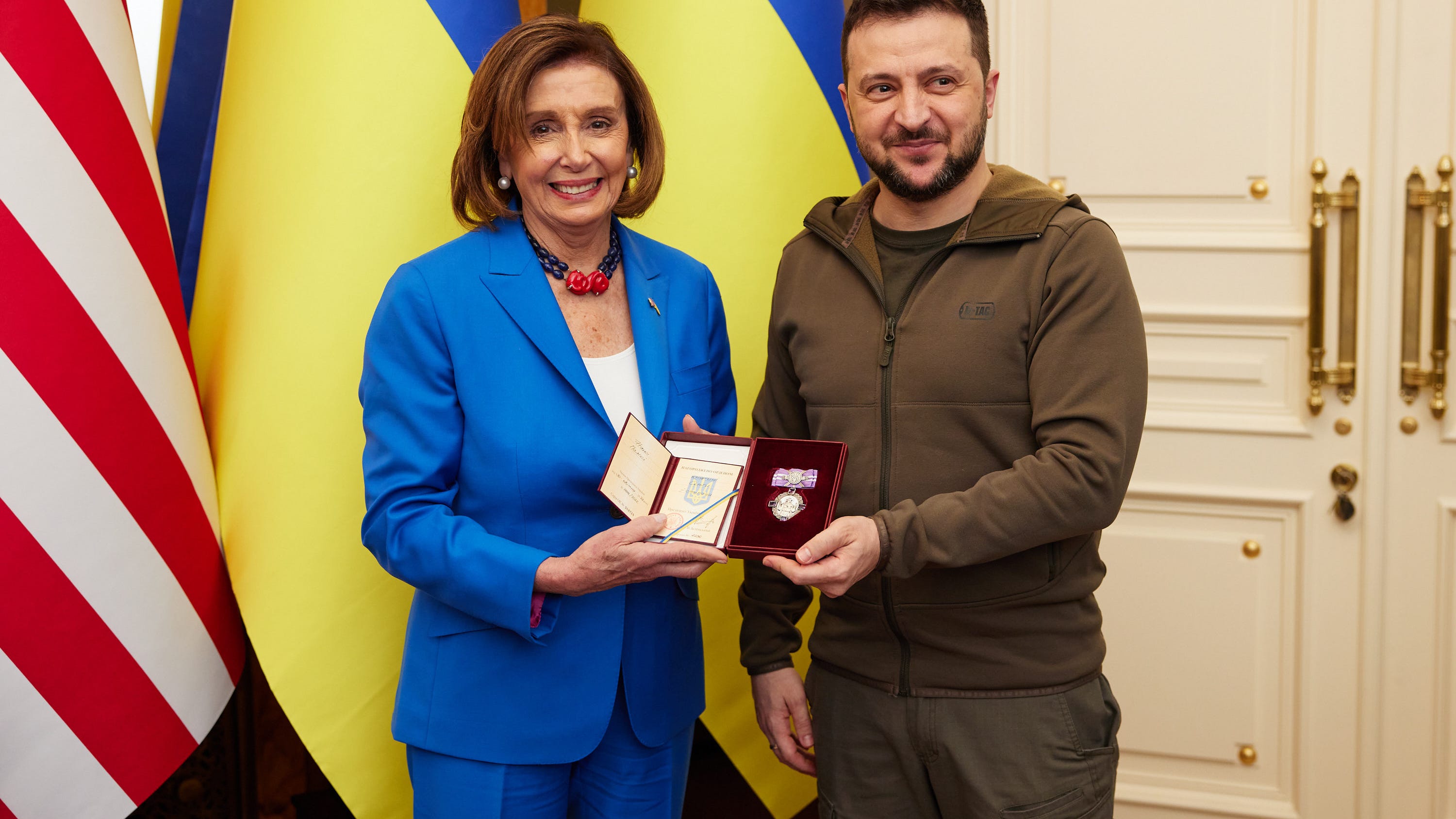 Pelosi makes unannounced trip to Kyiv