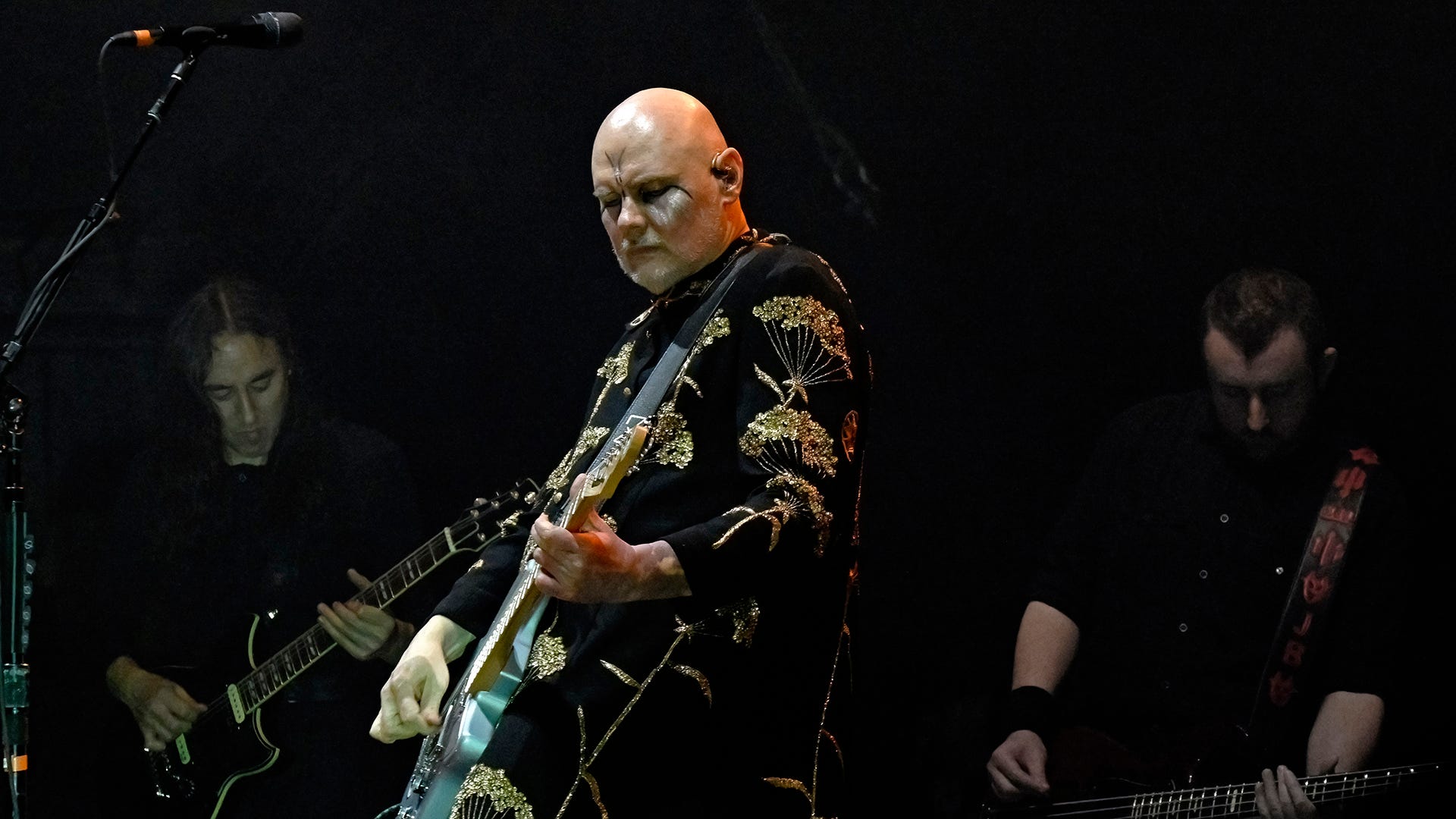 The Smashing Pumpkins have 33 songs set for 'Mellon Collie' and 'Machina' sequel, 'ATUM'