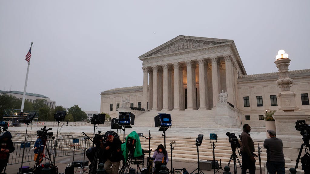 POLITICO claims leaked Supreme Court draft opinion indicates court majority would overturn Roe v. Wade
