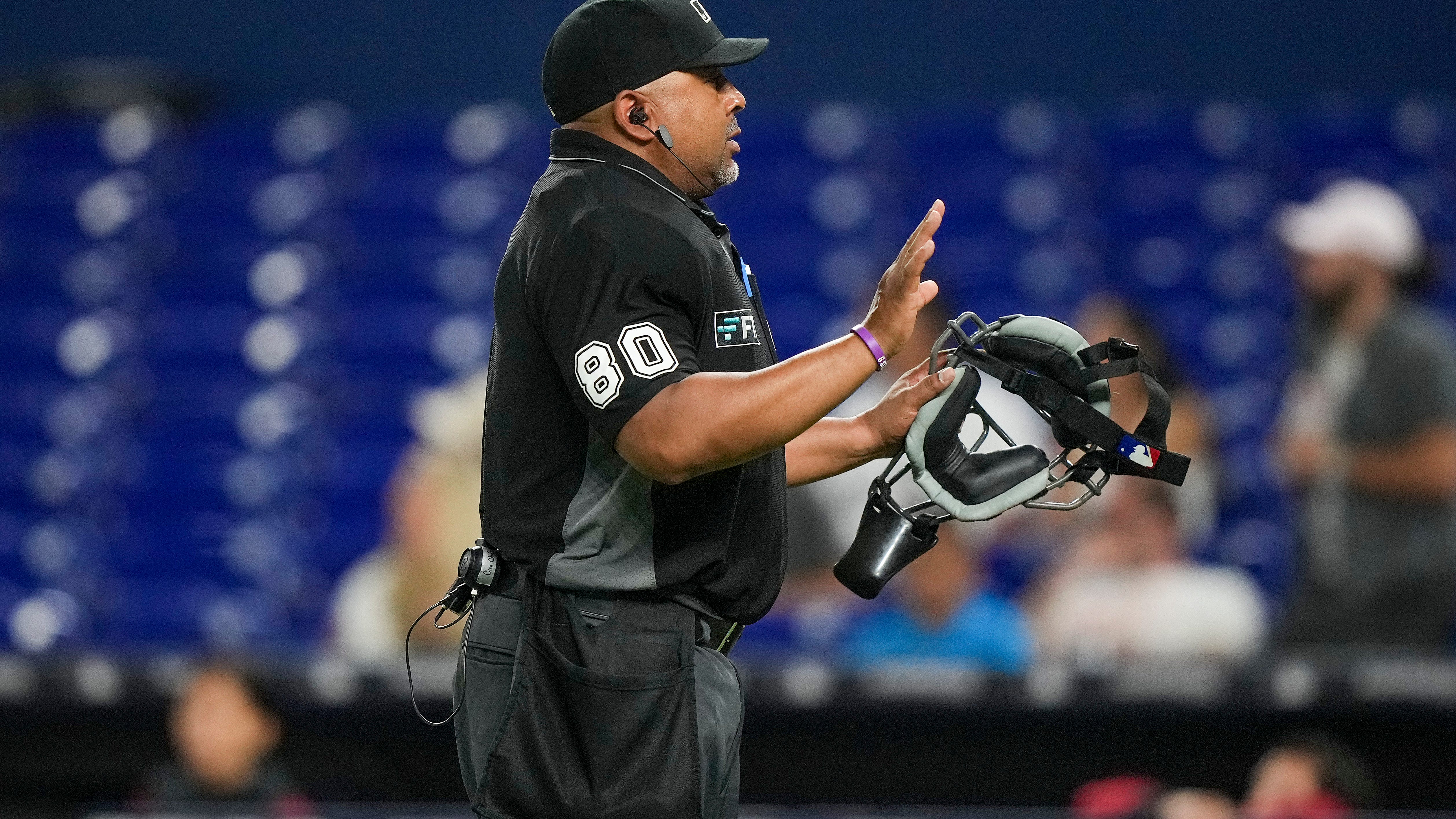 Hot mic alert: Umpire says ‘Oh sh—’ during review in Giants/Padres game