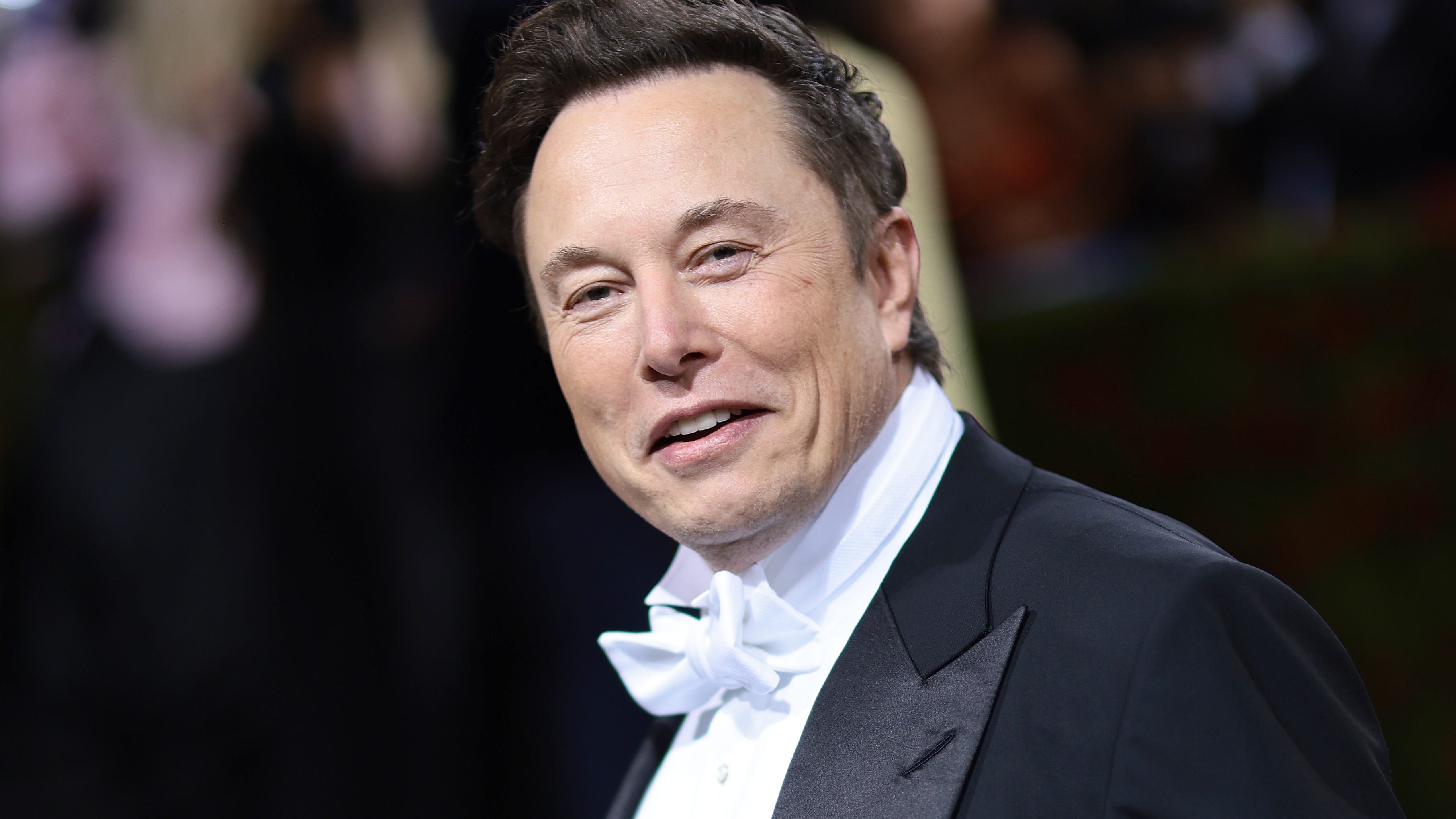 Elon Musk suggests charging some Twitter users