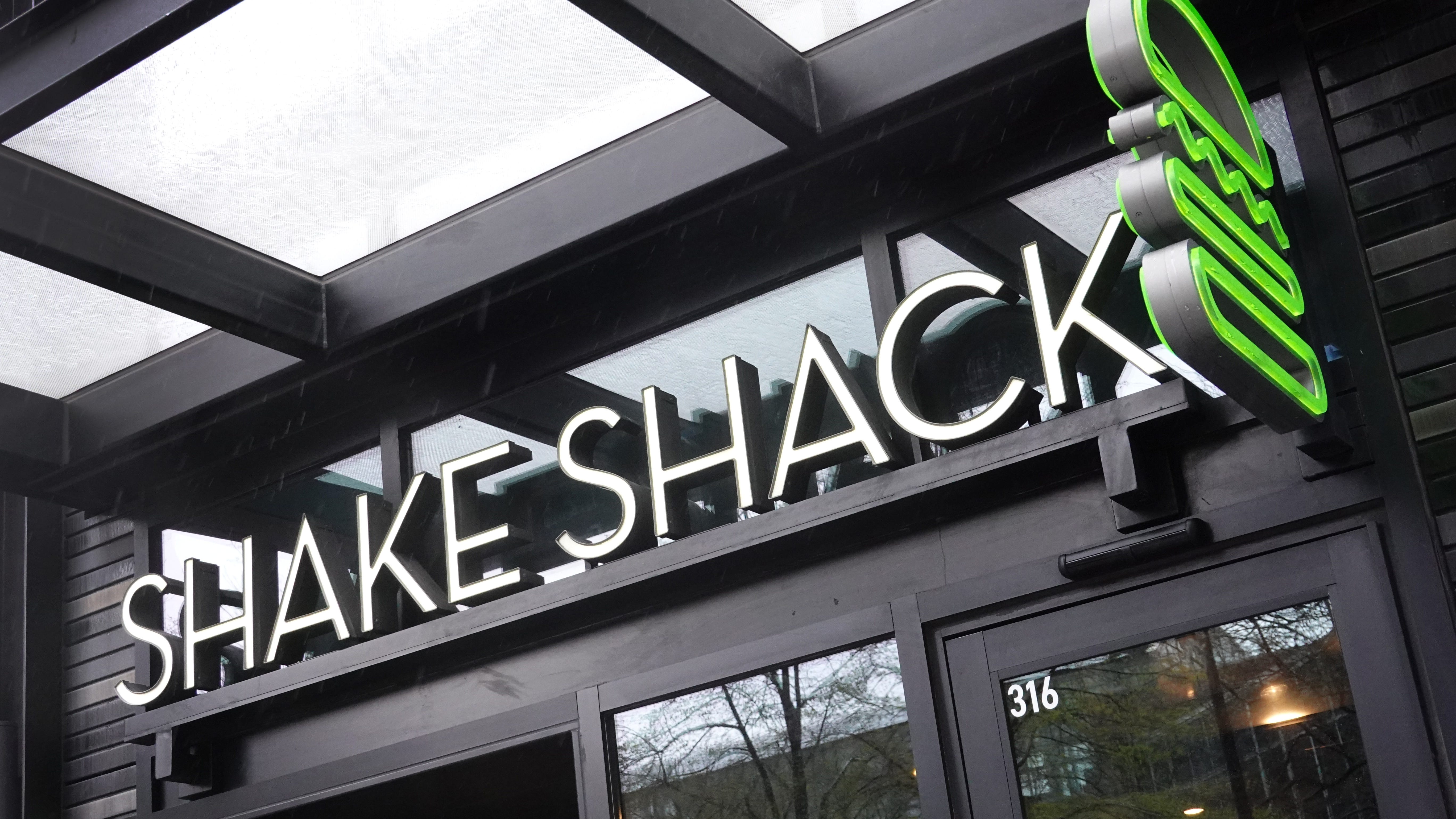 2 new Shake Shack locations opening in the Bay Area
