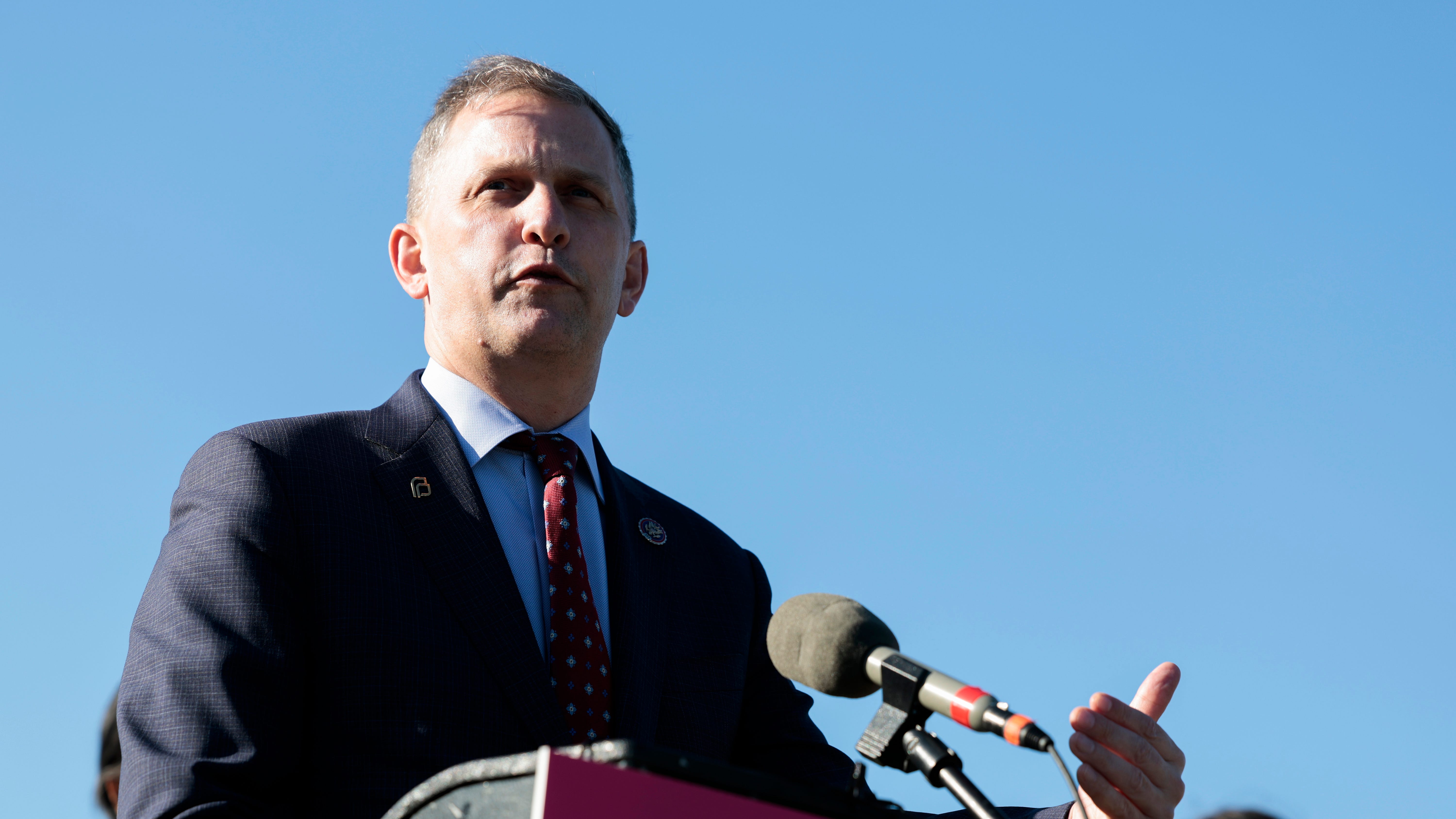 17-year-old daughter of Illinois Congressman Sean Casten dies