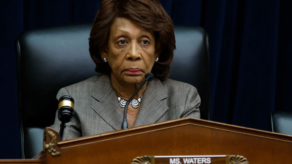 Man charged in LA for making death threats to Rep. Maxine Waters