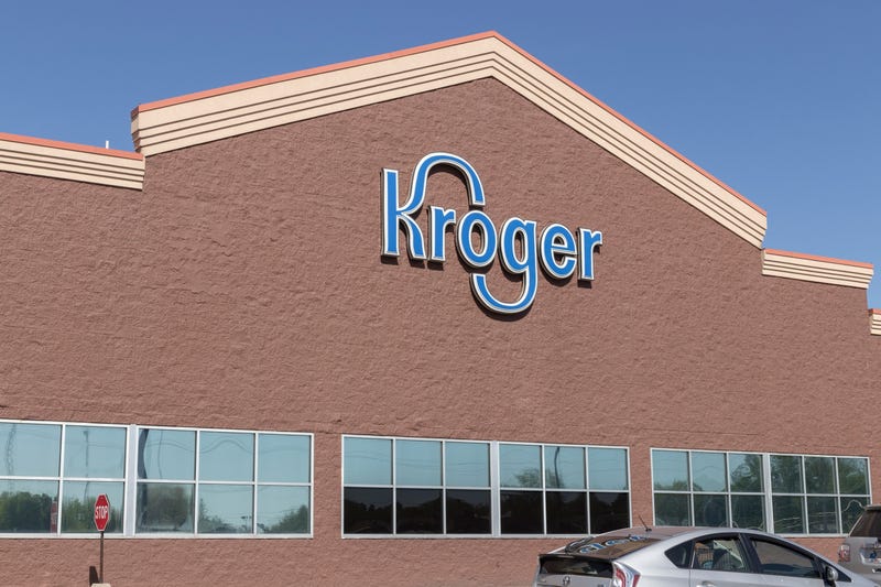 Shoppers and staff at a Wayne County grocery store were forced to evacuate midday on Friday due to an unfolding police situation.