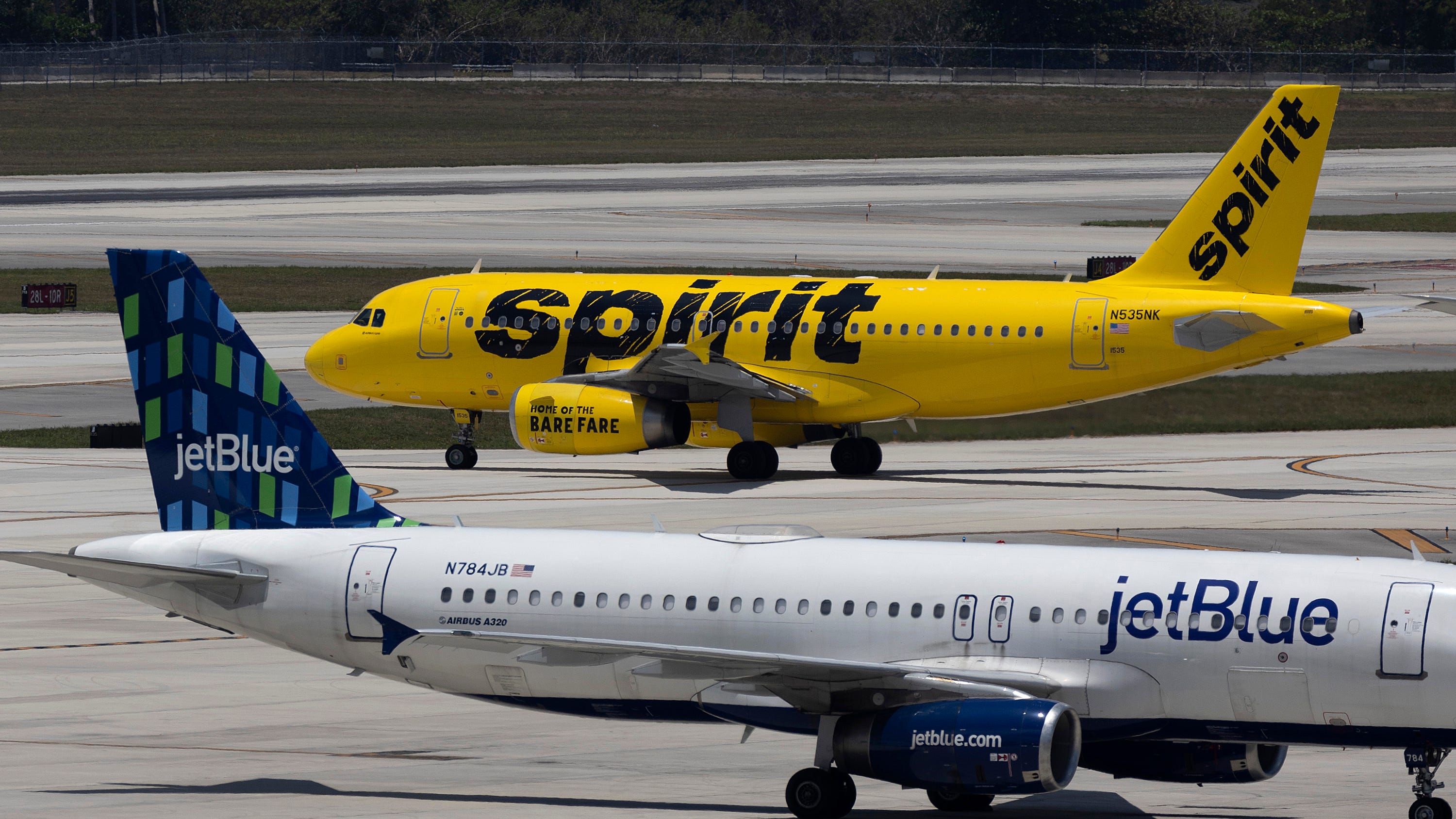 JetBlue buying Spirit and here's what that means for passengers
