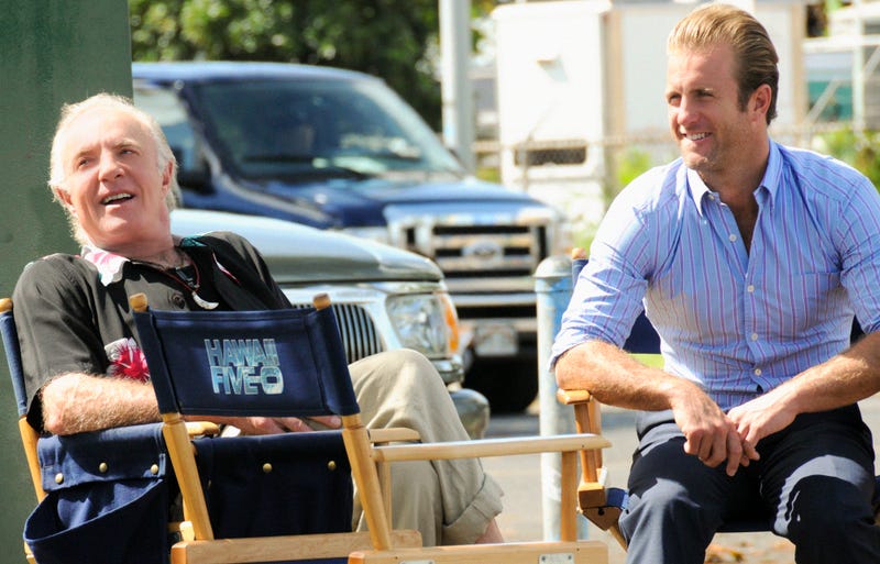 James Caan and his son, Scott Caan, behind the scenes of HAWAII FIVE-0. James Caan guest stars as Tony Archer, a retired NYPD bomb expert who is now a private investigator on Oahu, who crosses paths with Five-0 when they investigate the death of a famous talk radio DJ, on HAWAII FIVE-0.