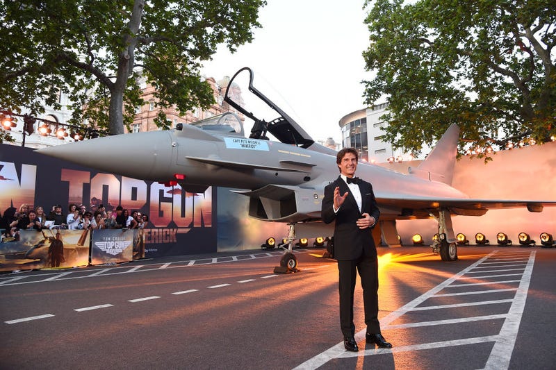 om Cruise attends the Royal Film Performance and UK Premiere of "Top Gun: Maverick" at Leicester Square on May 19, 2022 in London, England.