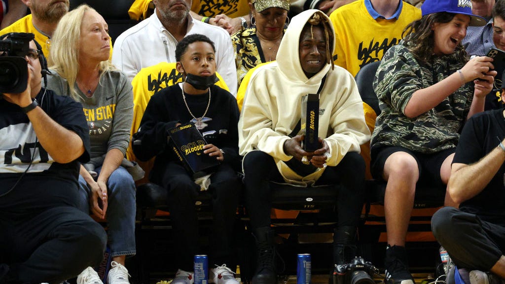 WATCH: Mavs owner Mark Cuban and Lil Wayne appear to squash Twitter beef
