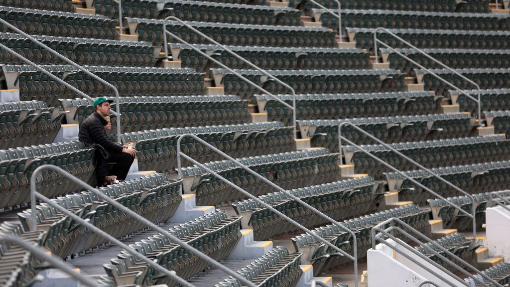 Redevelopment of Oakland Coliseum takes one step forward