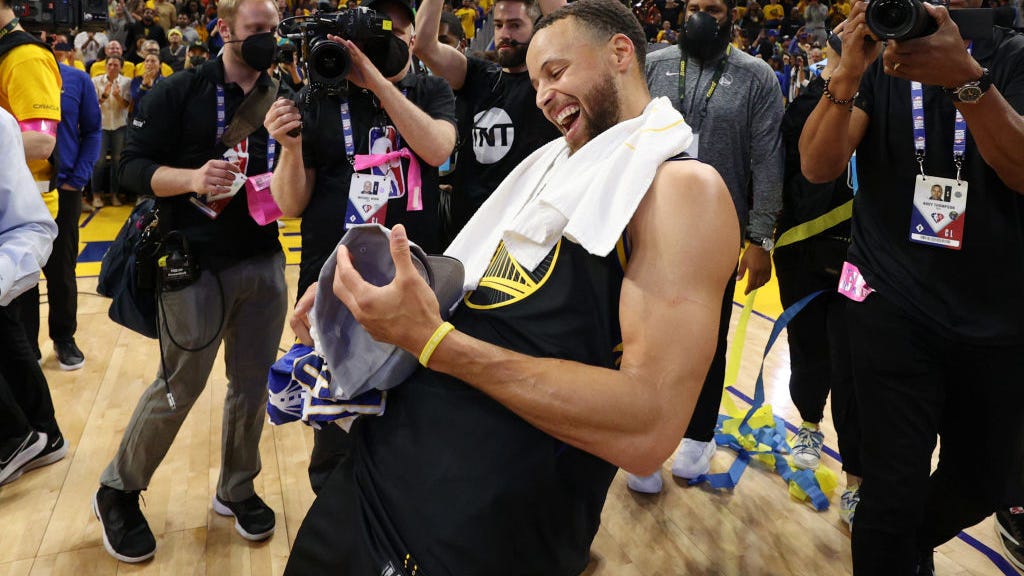 Steph Curry's stellar defense continues to shine through for the Warriors