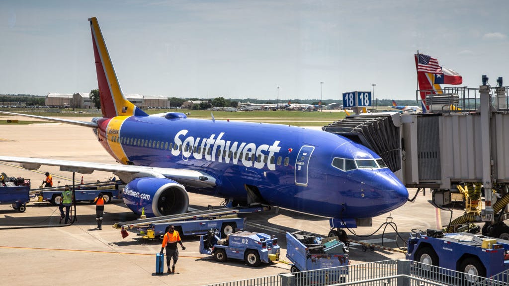 Southwest announces flight credits for canceled flights will no longer expire