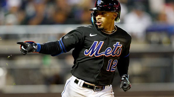 Top 10 MLB shortstops for 2023 season