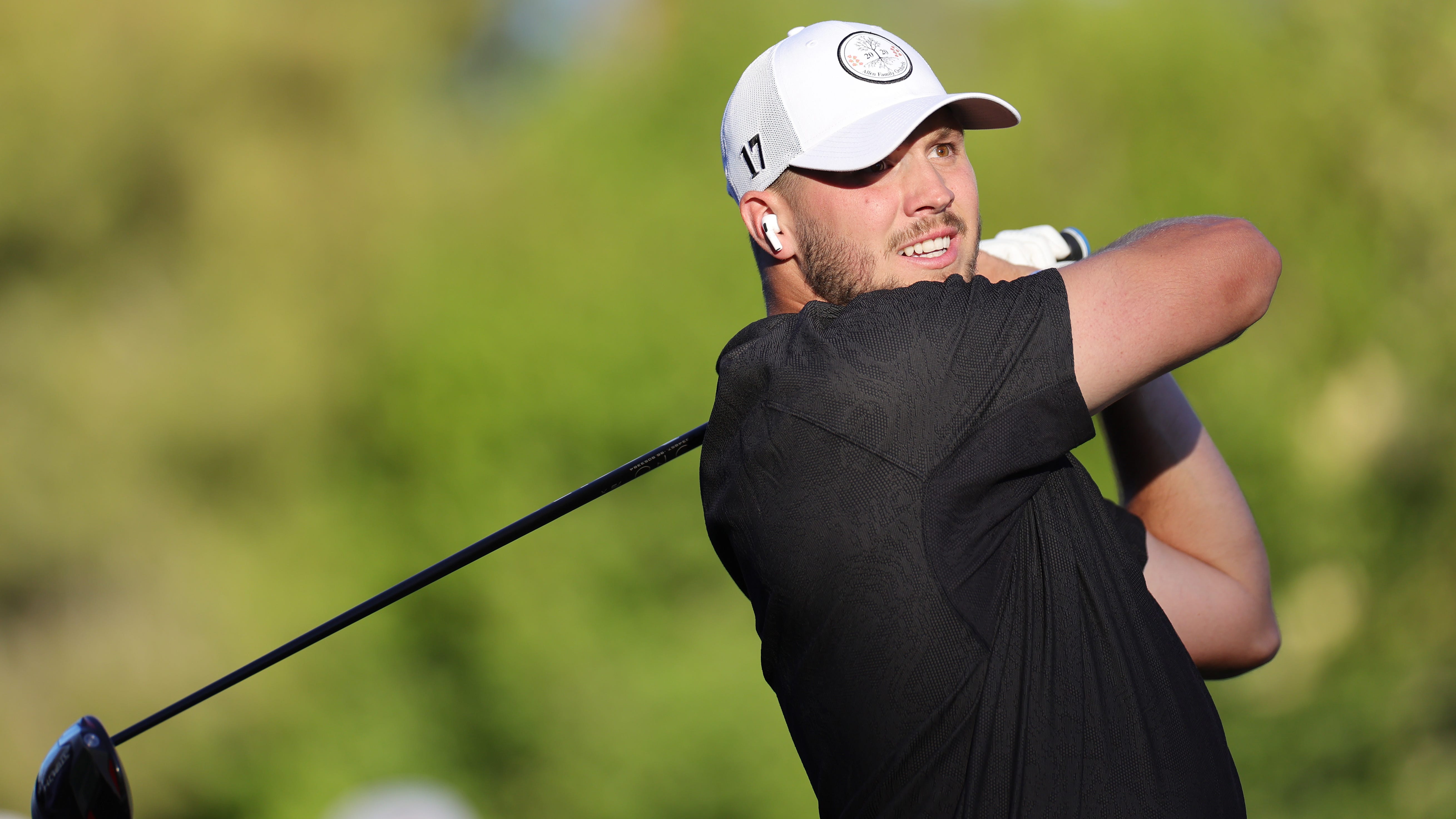Josh Allen customized his golf ball to troll Tom Brady at 'The Match'