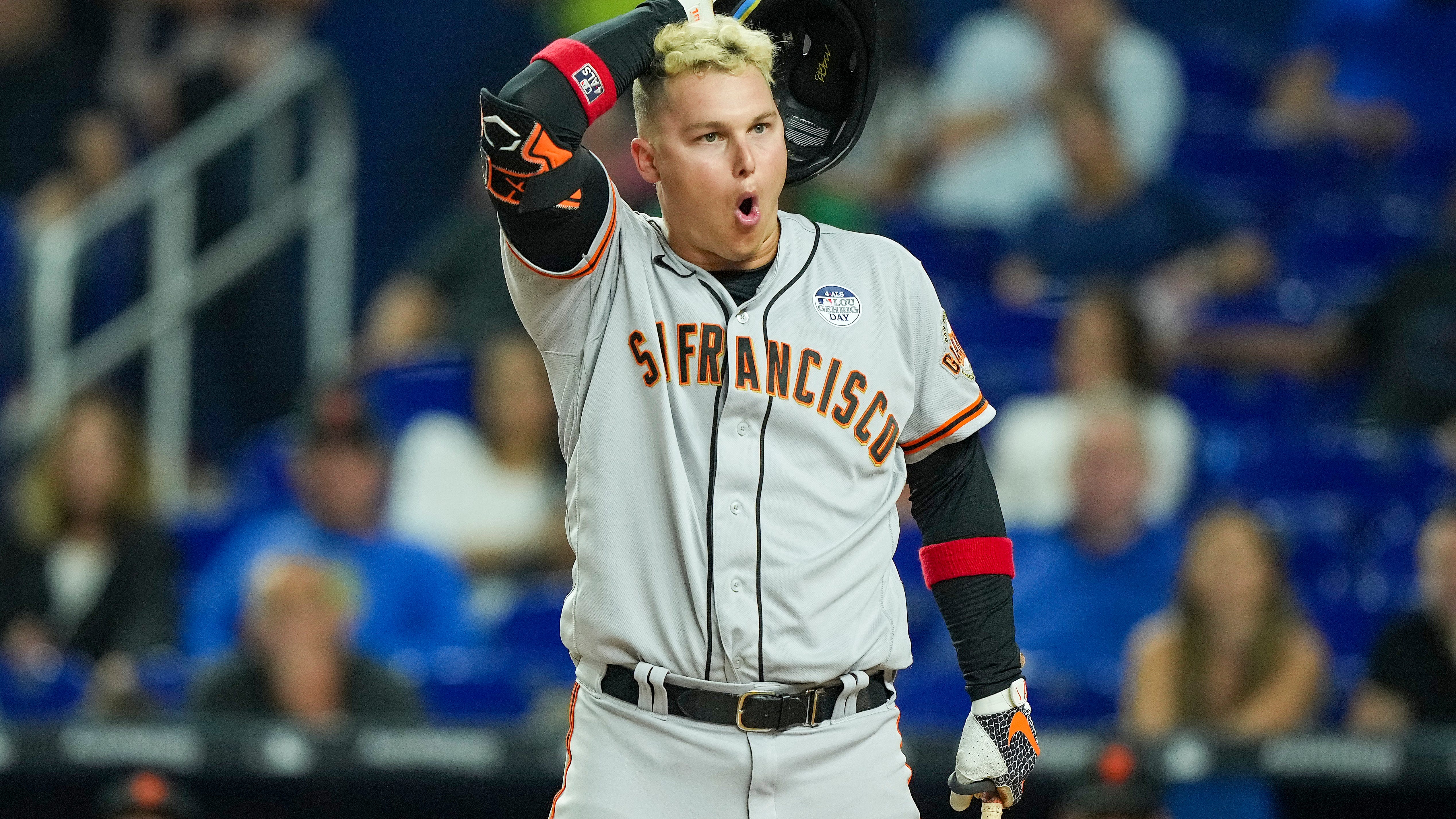 Giants players wear t-shirts mocking Tommy Pham’s fantasy football feud with Joc Pederson