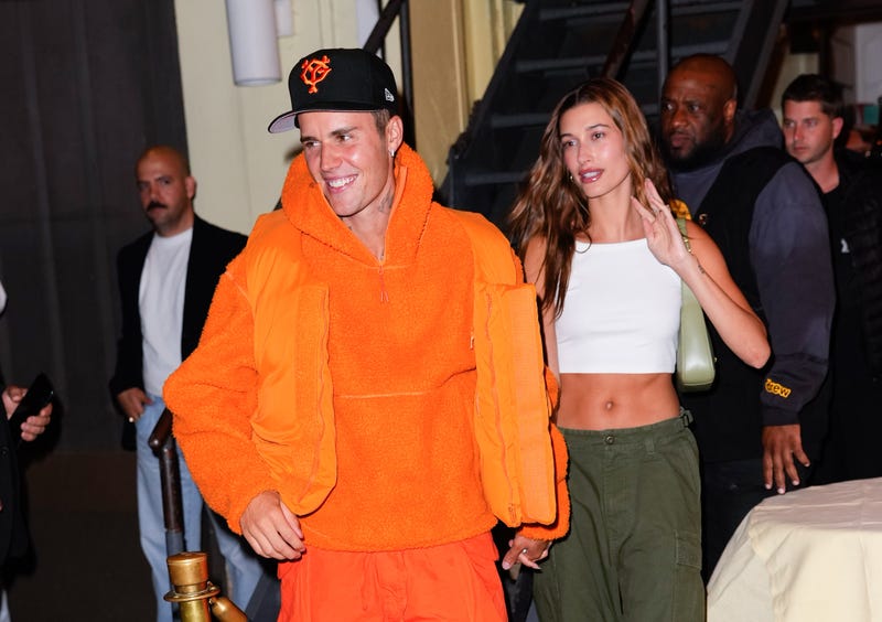 NEW YORK, NEW YORK - JUNE 04: Justin Bieber and Hailey Bieber are seen at Cipriani after his concert at Barclays Center on June 04, 2022 in New York City. (Photo by Gotham/GC Images)