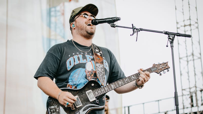 Mitchell Tenpenny
