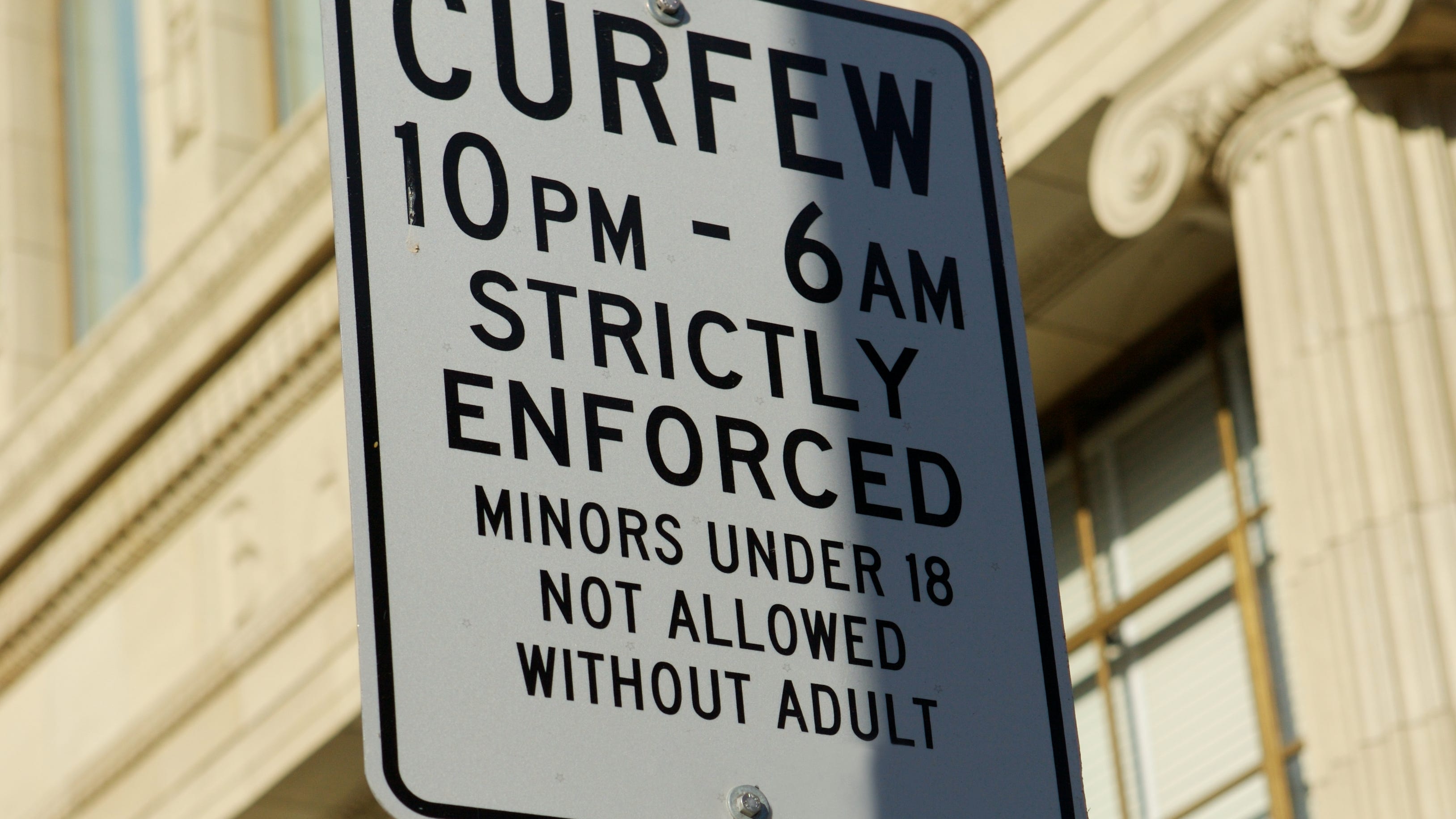 Bill to relax Philly youth curfew laws relies on the creation of evening resource centers