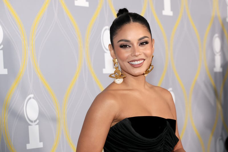 Vanessa Hudgens arrives at No Kid Hungry X Cali Cares charity event at Spago on July 17, 2022 in Beverly Hills, California