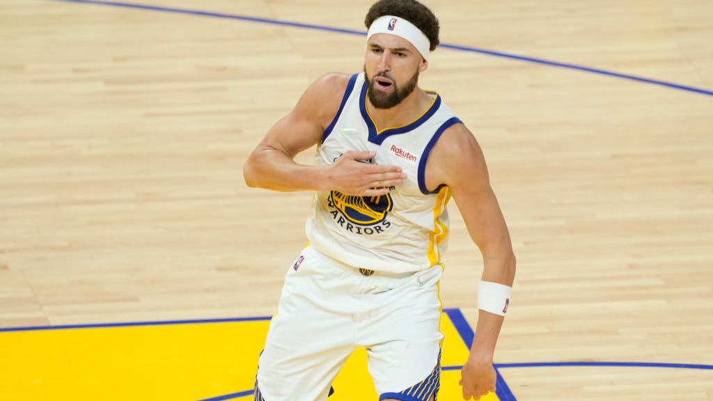 'Fake Klay Thompson' banned from Chase Center after trespassing on court