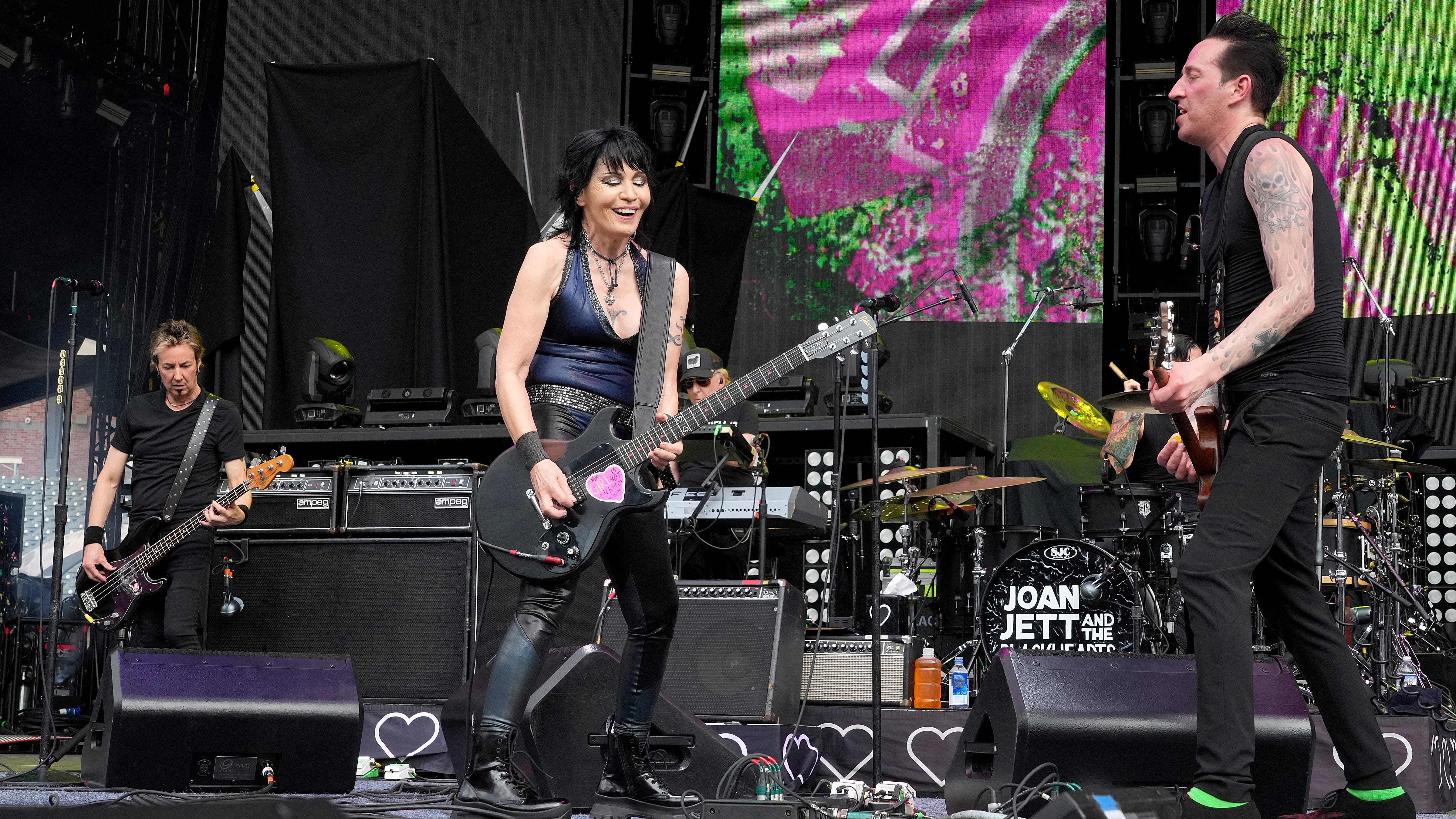 Joan Jett playing free 'Nassau Is Back' concert on LI