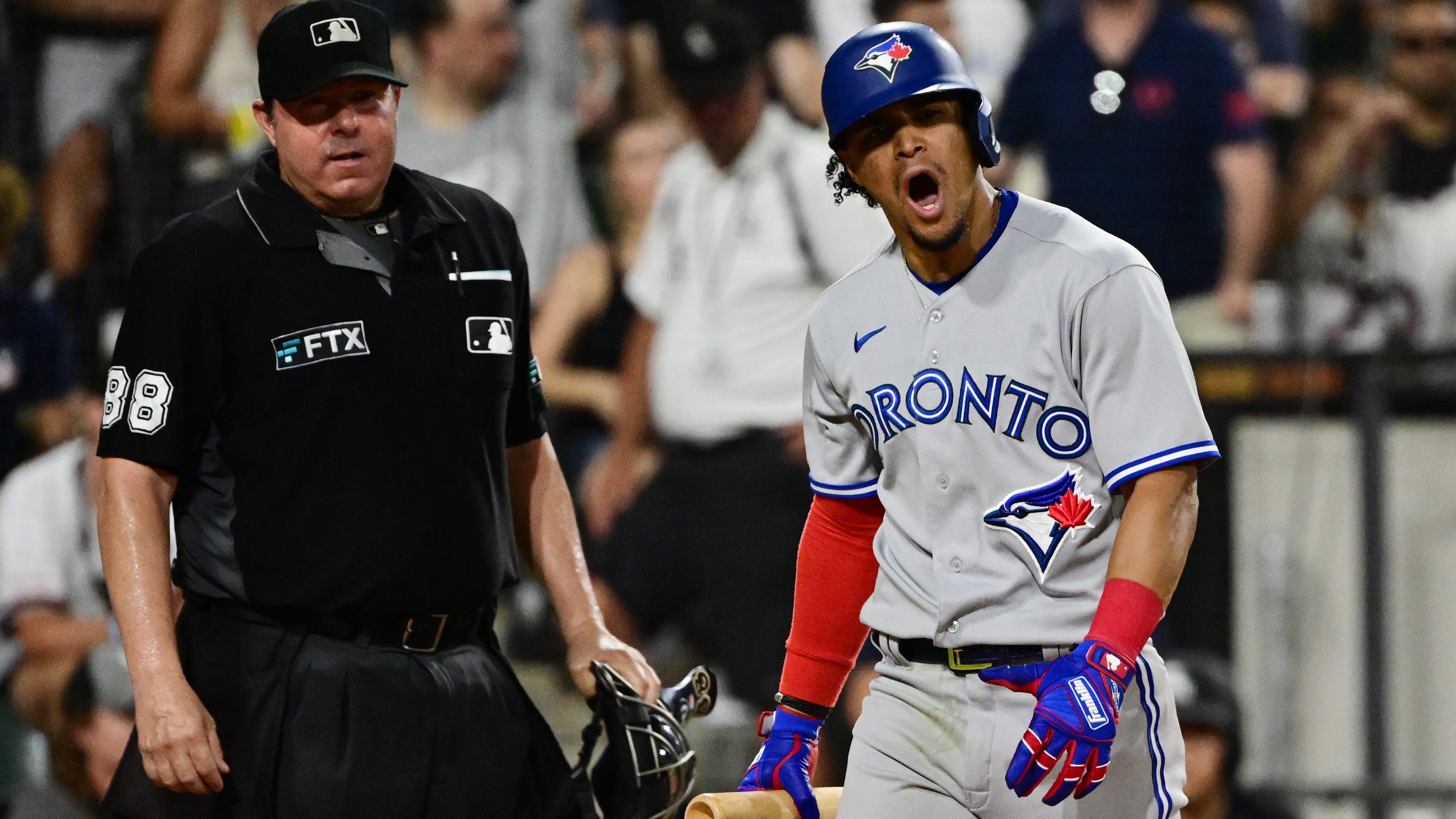 In White Sox's win over Blue Jays, Doug Eddings may have called the worst game by an umpire this season