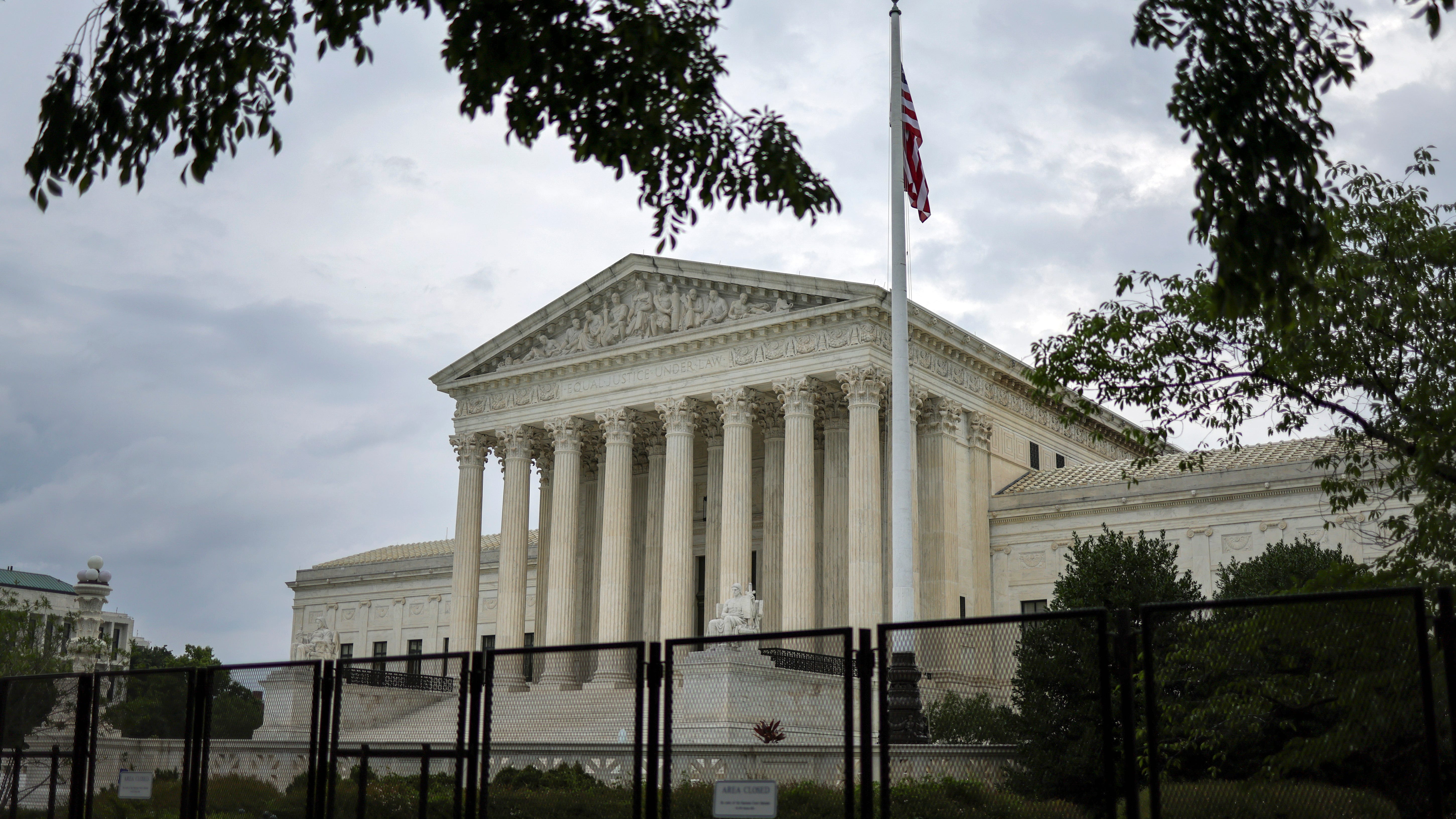 Ask the Expert: What's the economic impact on women after the Roe v. Wade reversal?