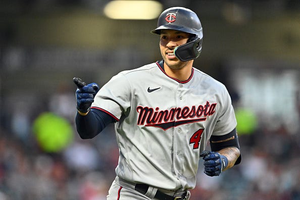 Will the Giants sign Carlos Correa?