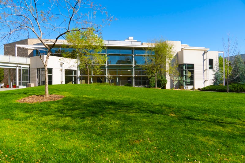 A building on the campus of UC Davis, one of the six system campuses participating in an upcoming pilot program for new students.