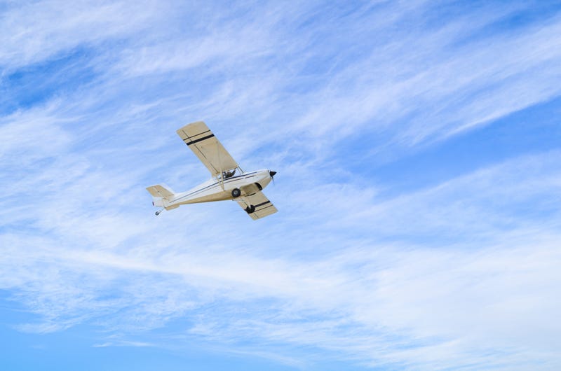 Single engine plane