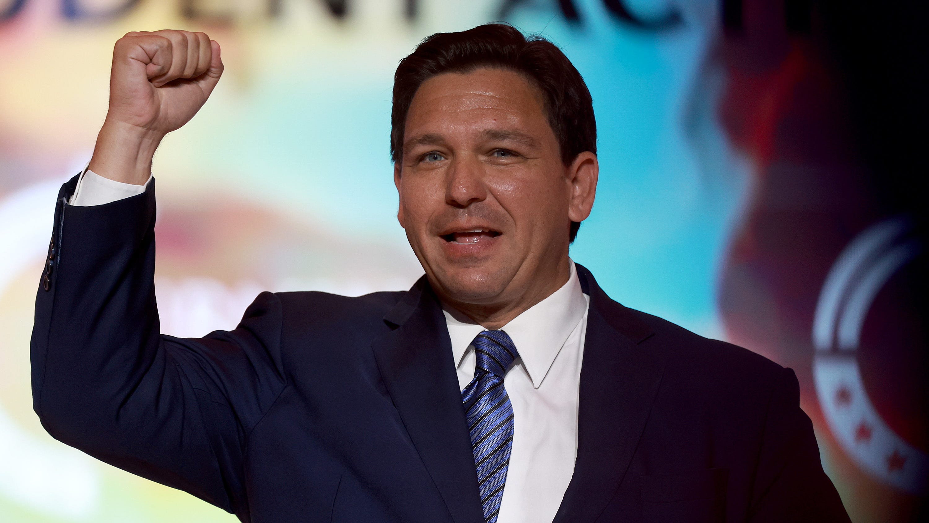 Hurricane Ian pushes politics aside for Biden, DeSantis
