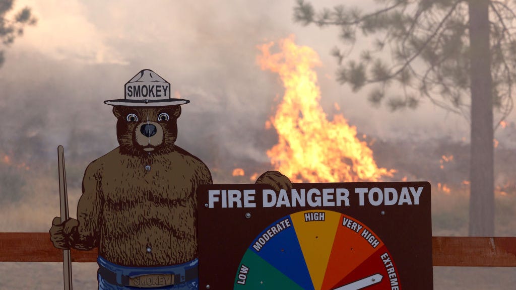 Yosemite tourism takes big hit as wildfires smother national park