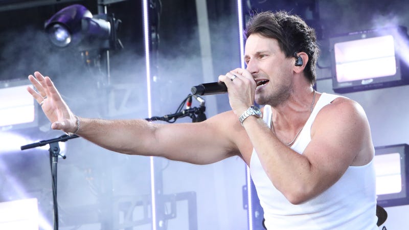 Russell Dickerson