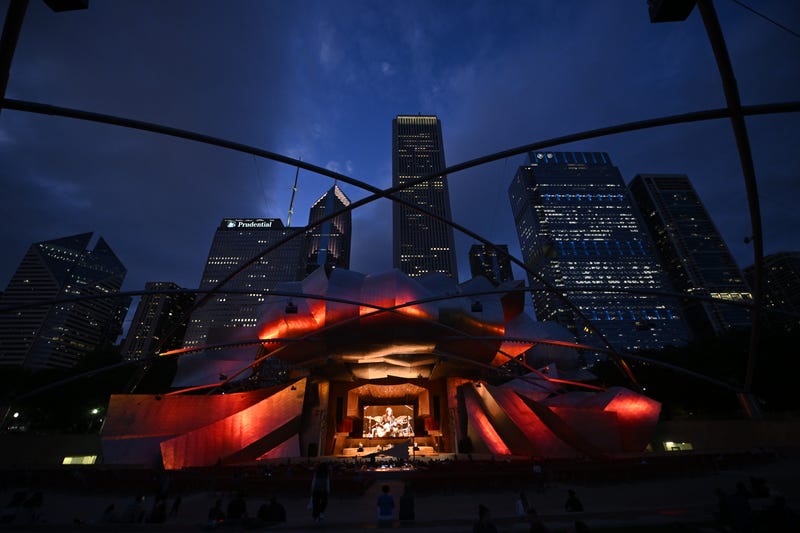 Pritzker Pavilion at night