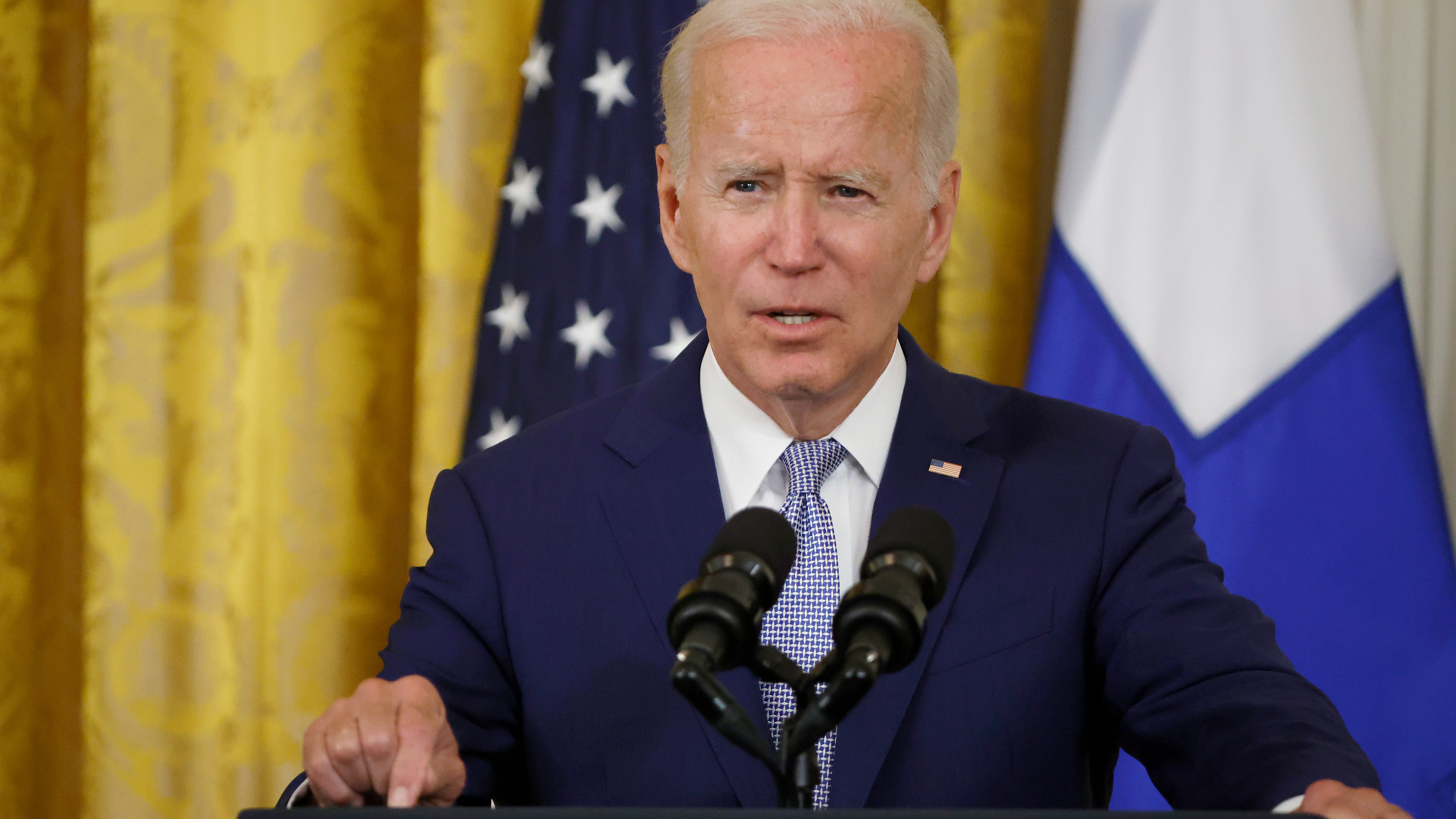 Biden announces cancellation of $10,000 in student loan debt for Americans