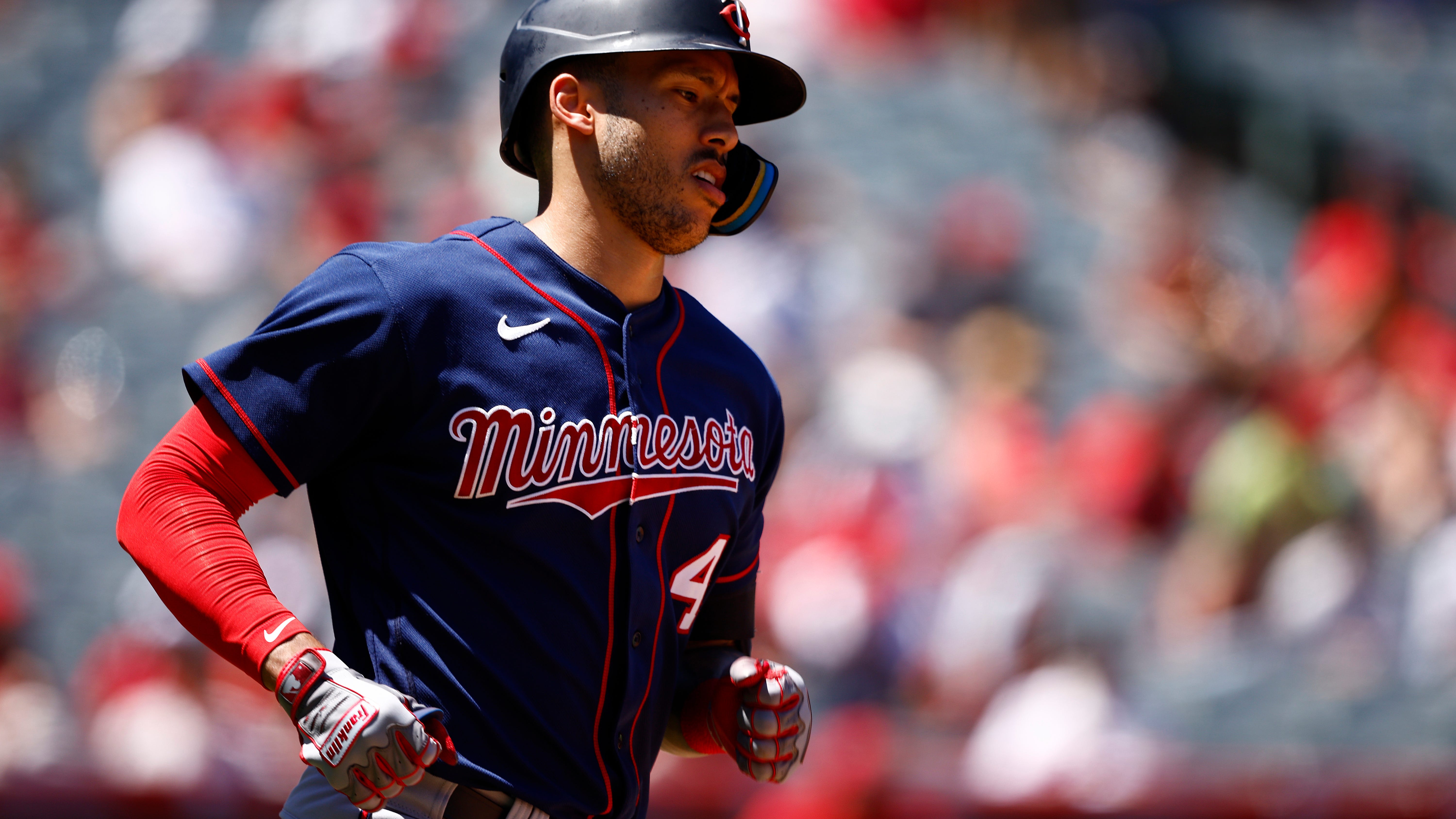 Despite recent conversations with Boras, Farhan Zaidi says Carlos Correa is ‘focused elsewhere’