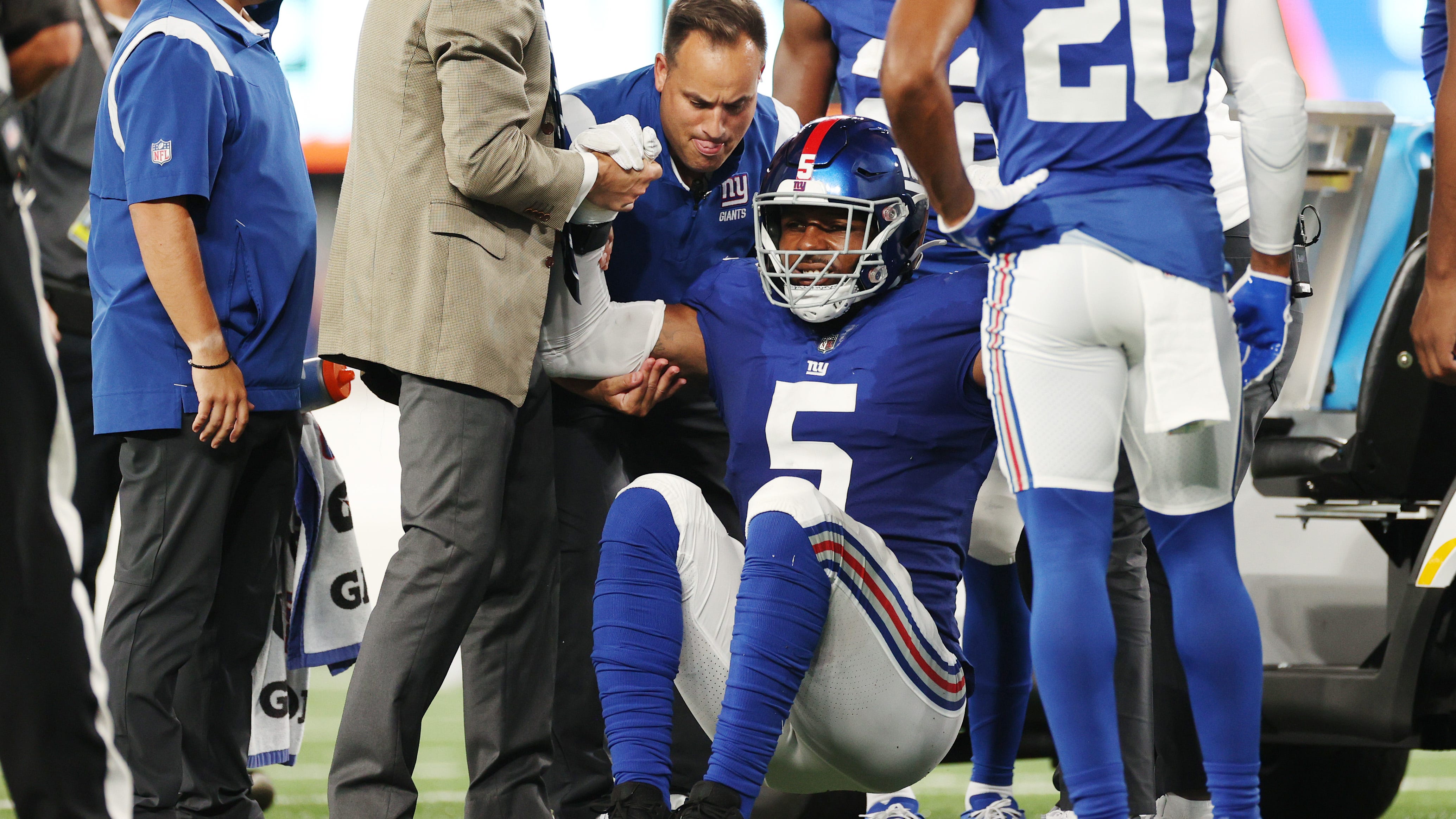Twitter debates questionable block that injured Giants rookie Kayvon Thibodeaux