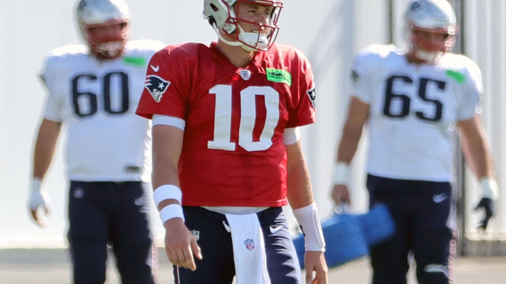 Bill O'Brien takes charge and other observations from Patriots OTAs Wednesday