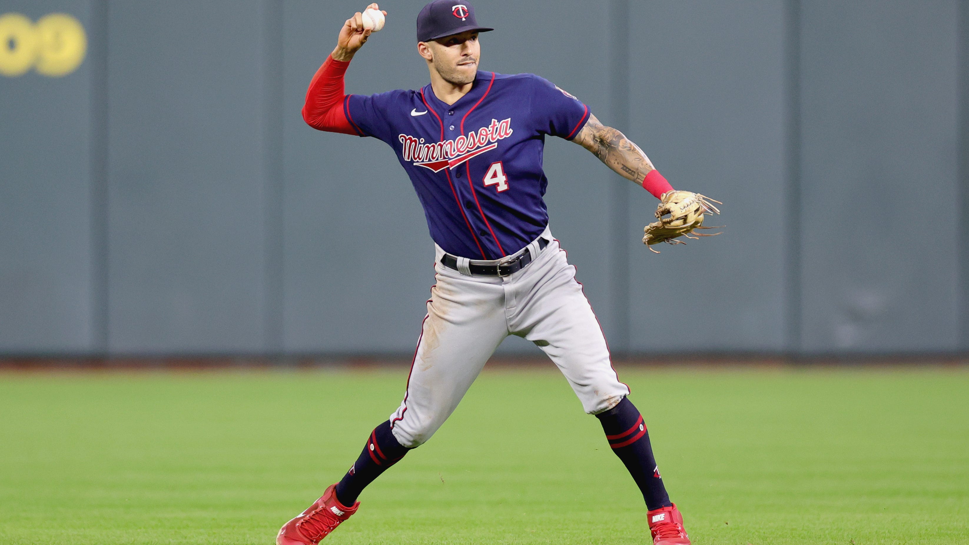 MLB world reacts to Carlos Correa re-signing with Twins: 'Wildest free-agent saga ever'