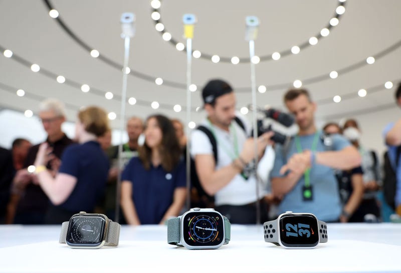 (L-R) A new Apple Watch 8, Apple Watch Ultra and Apple Watch SE are displayed during an Apple special event on September 07, 2022 in Cupertino, California. 