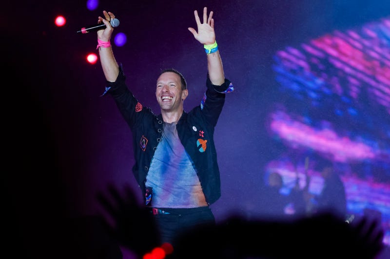 chris martin onstage