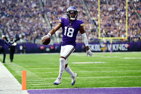 Justin Jefferson and the Vikings will play the Eagles on Monday Night Football. 