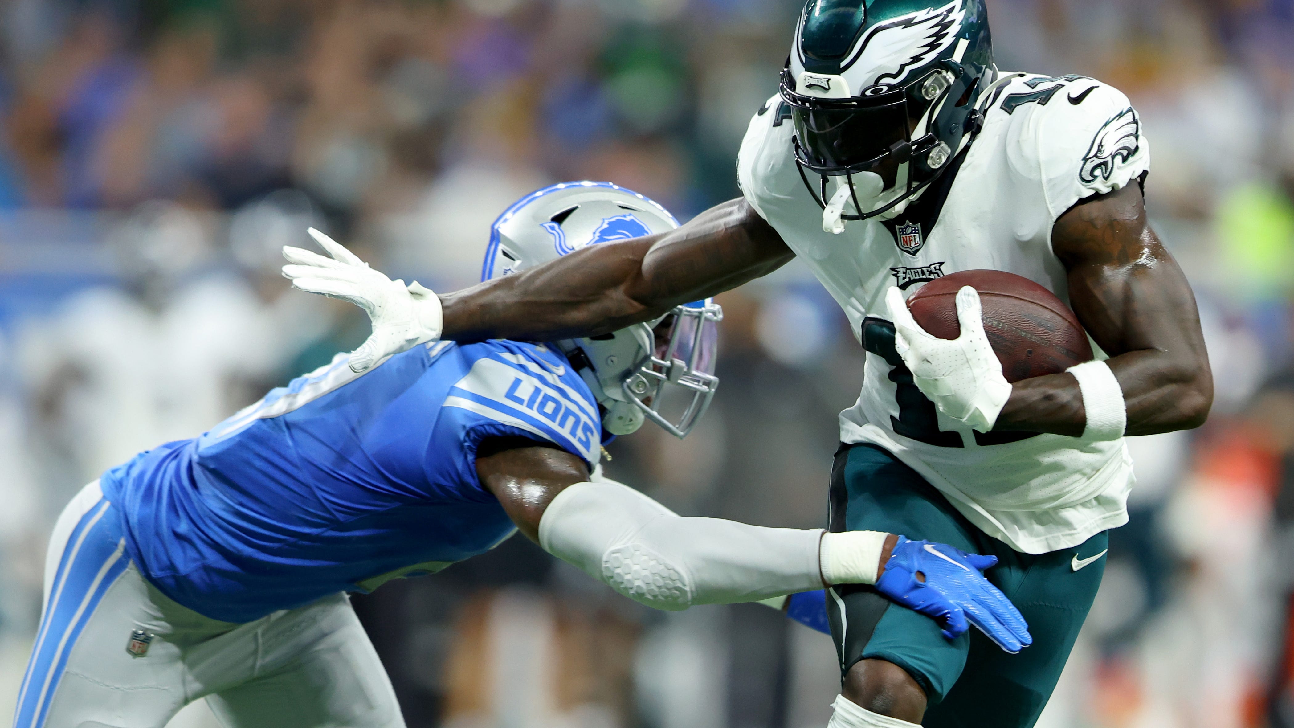 Darius Slay describes Eagles teammate A.J. Brown as ‘swole Batman’
